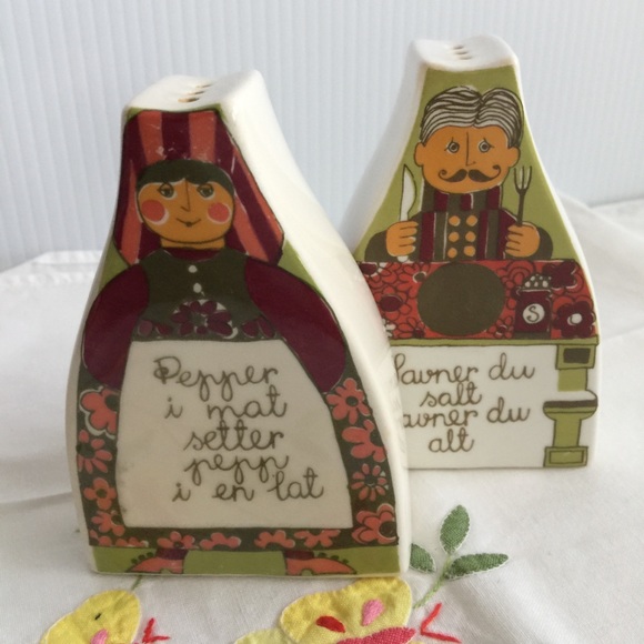 VTG Folklore Salt&Pepper Set by Figgio of Norway - Picture 3 of 7